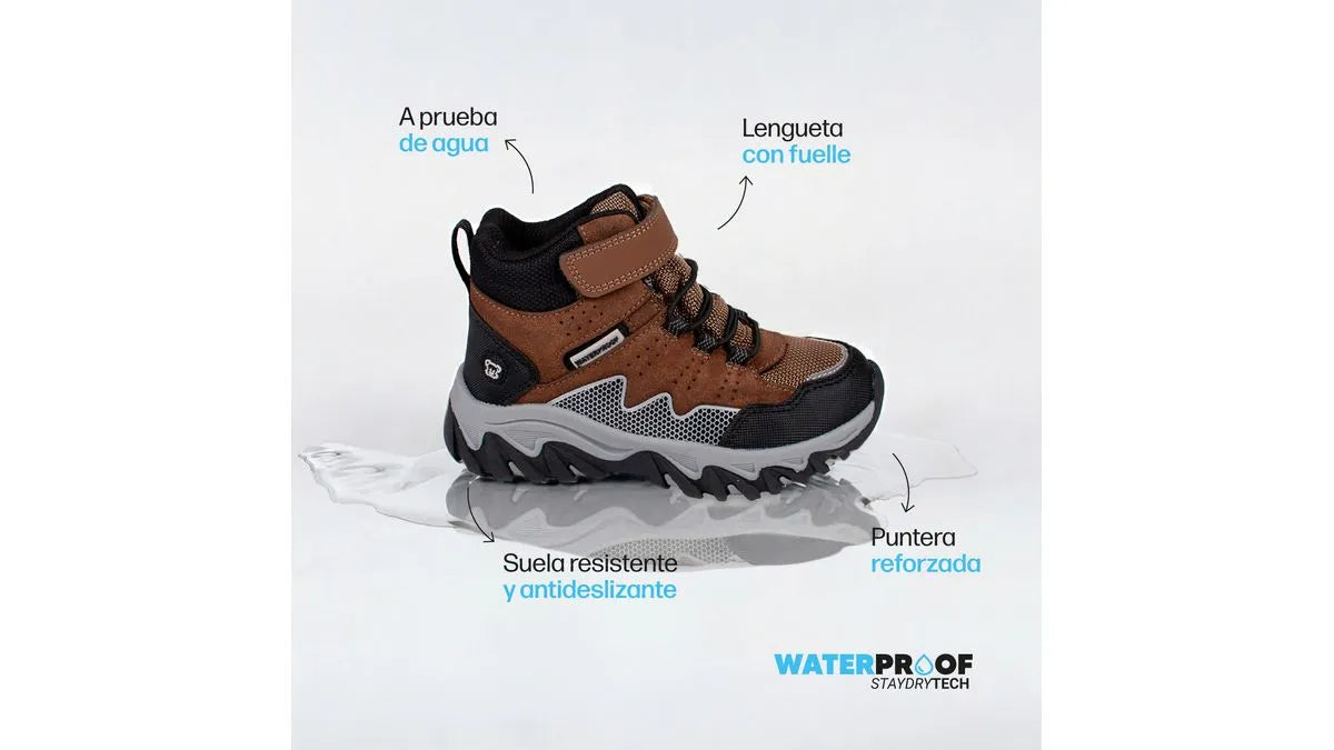 Bototo Niño Outdoor Resistente al Agua Café