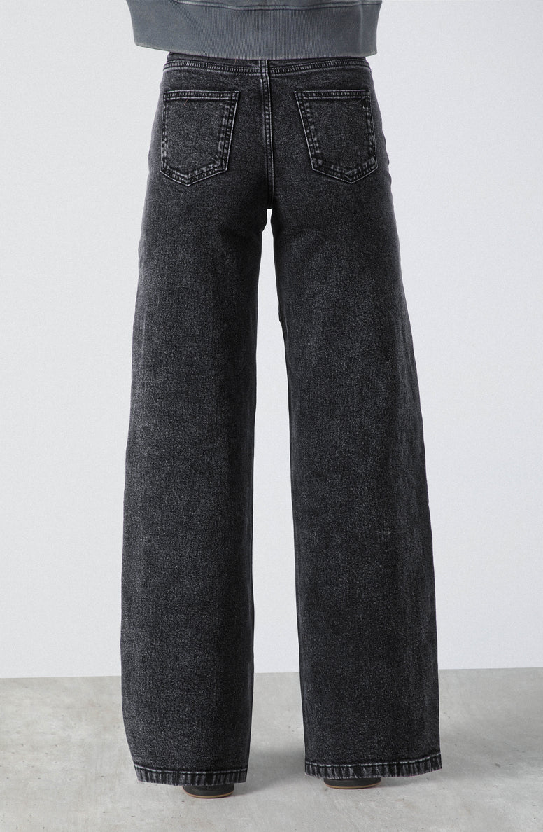 Pantalón Mujer Cortes Tachas Black