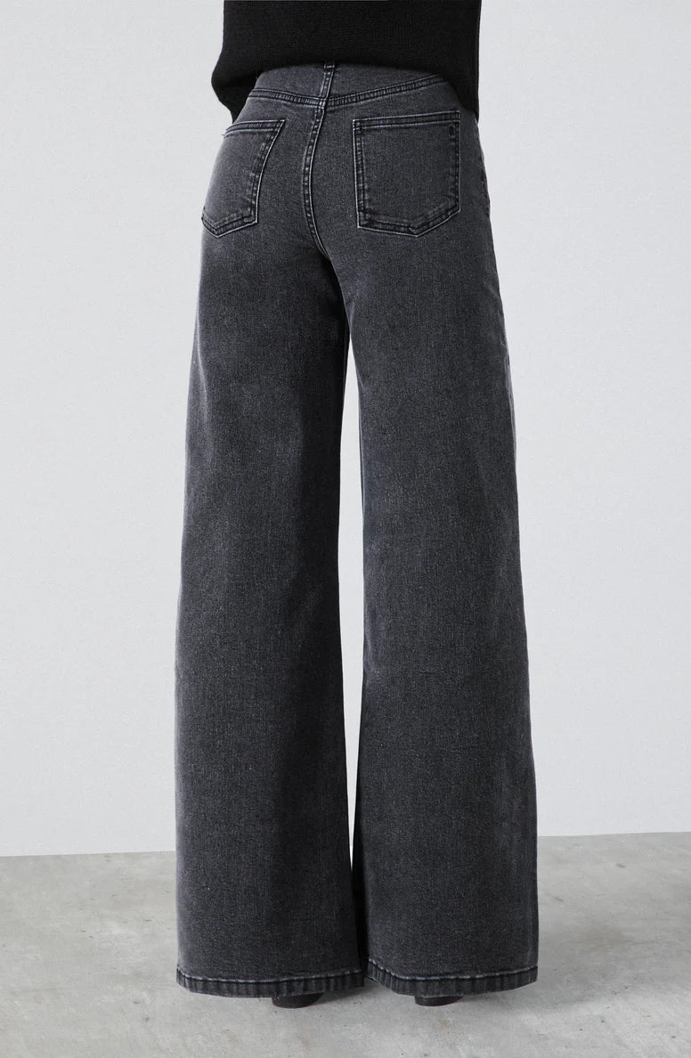 pantalón-mujer-estrellas-bordadas-gris