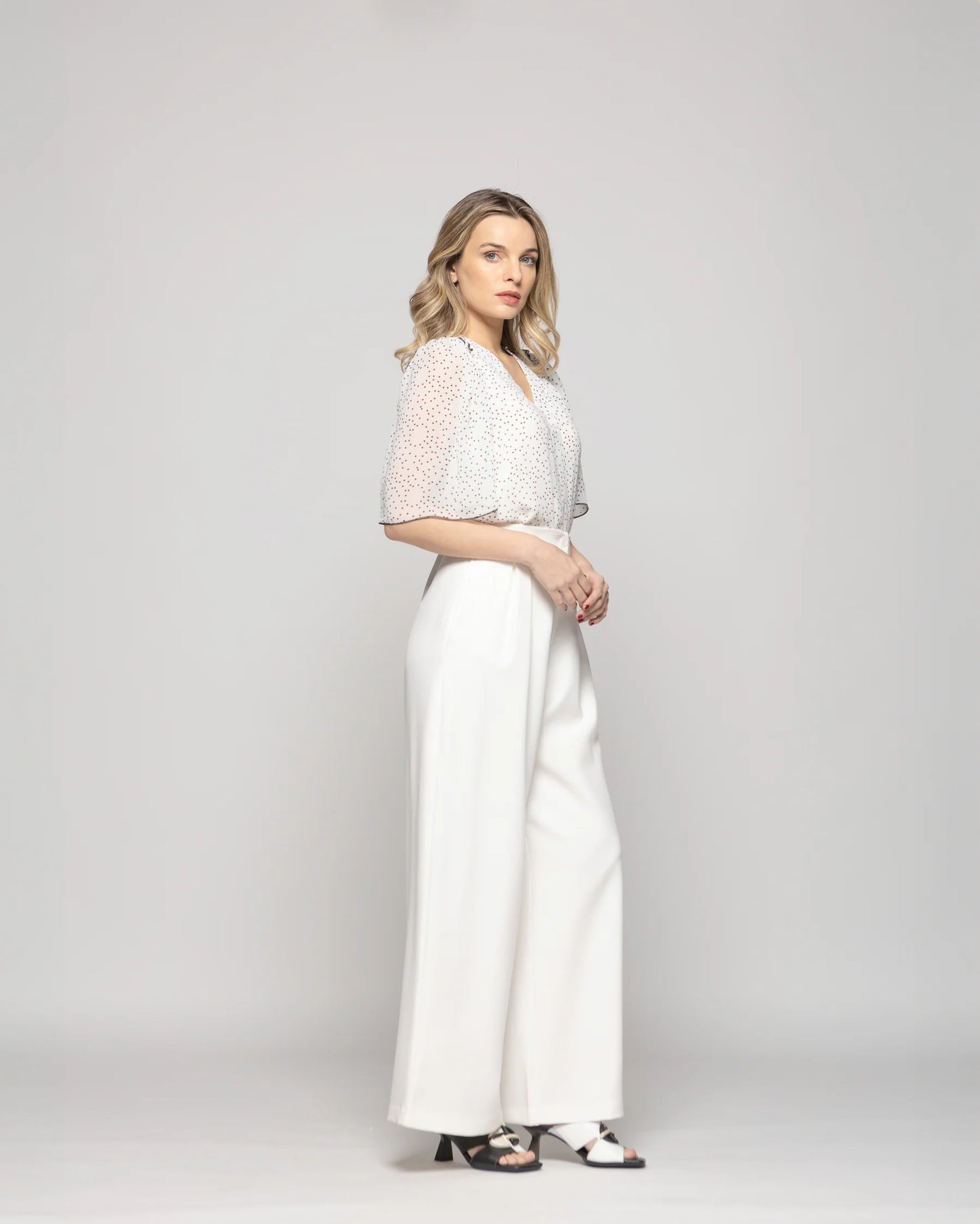 Pantalón Mujer Tulipan Con Pinzas Blanco Crudo