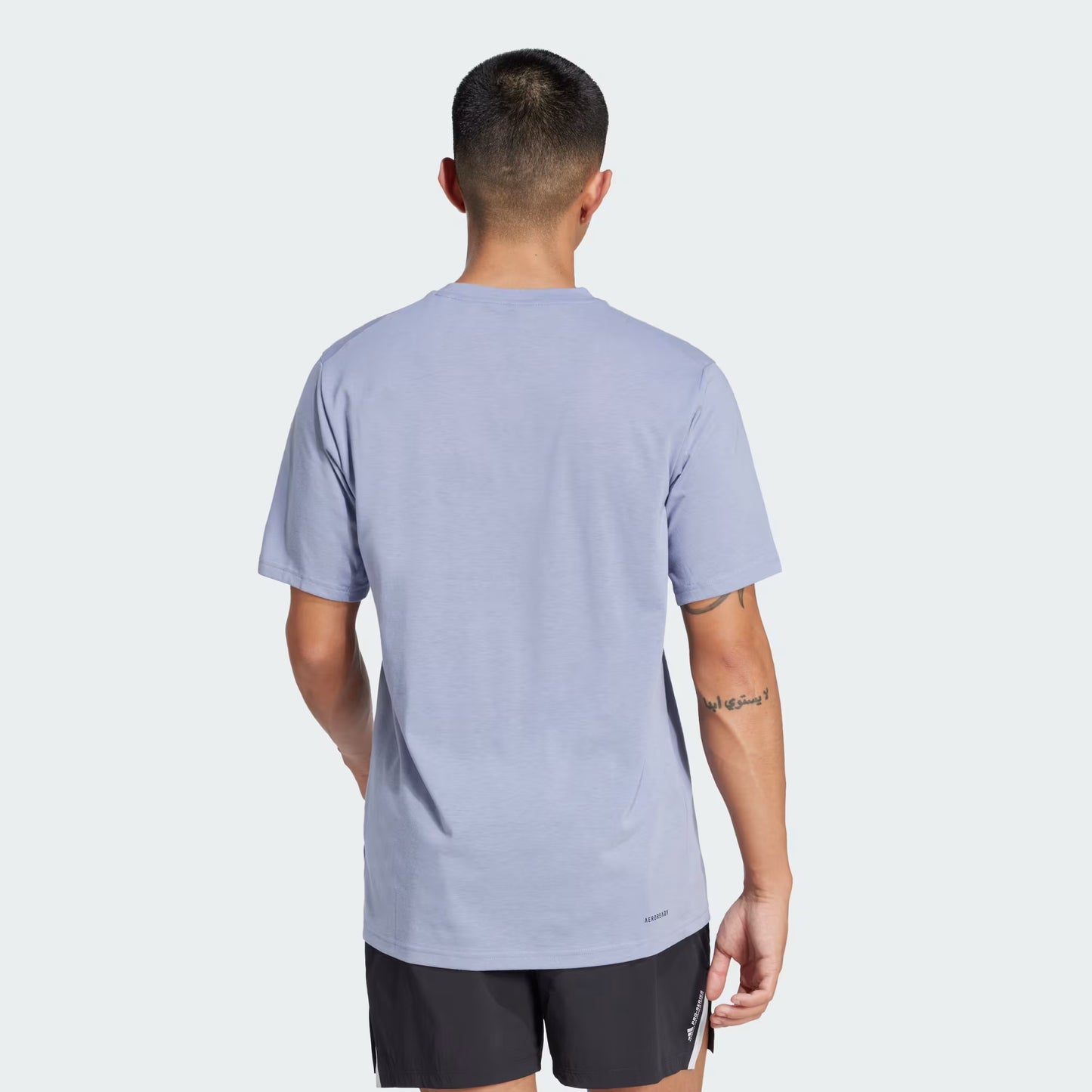 Polera Hombre Entrenamiento Train Essentials Feelready Logo Violet