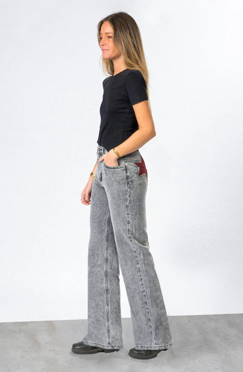 pantalón-mujer-estrellas-bolsillos-gray