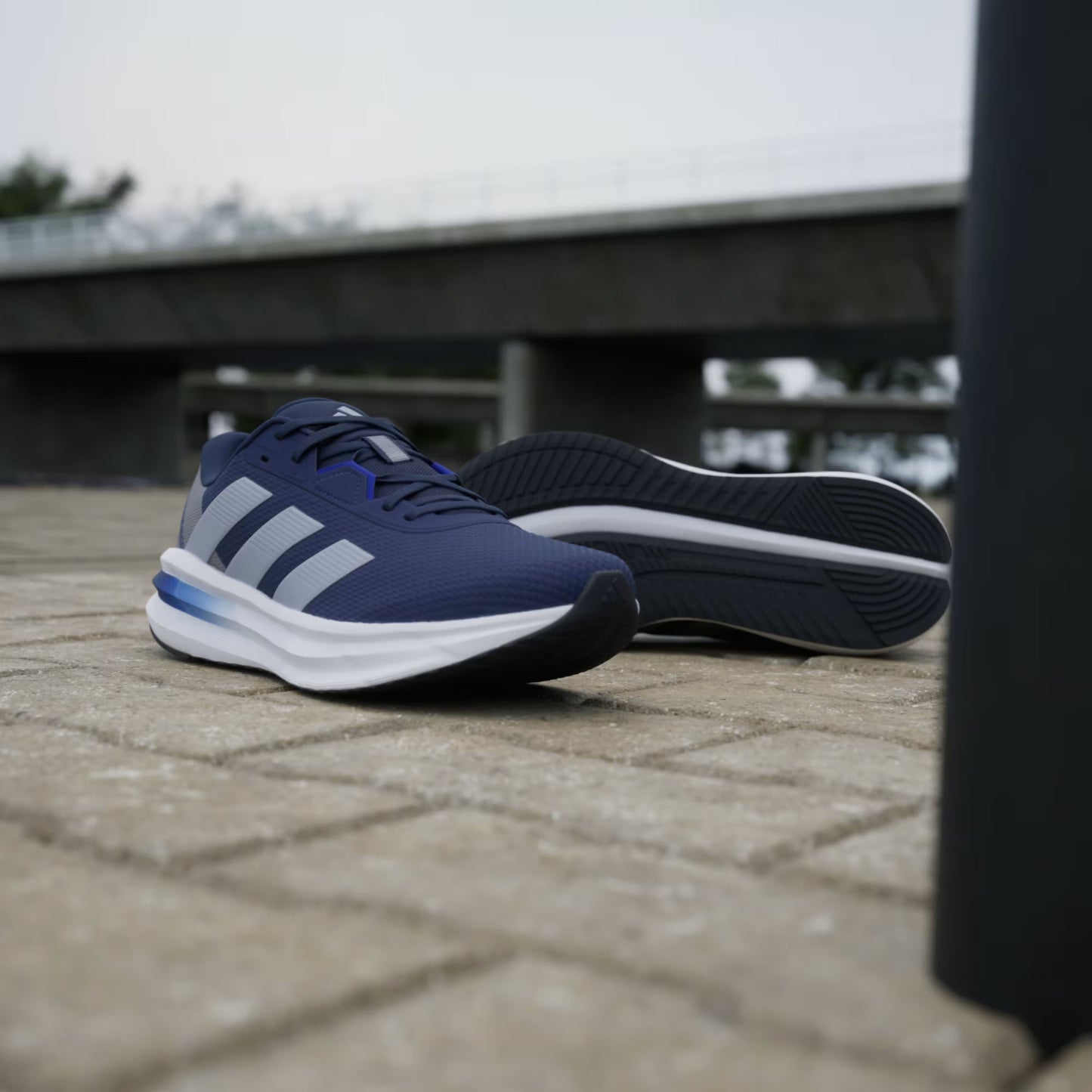 zapatillas-hombre-running-galaxy-7-azul-oscuro