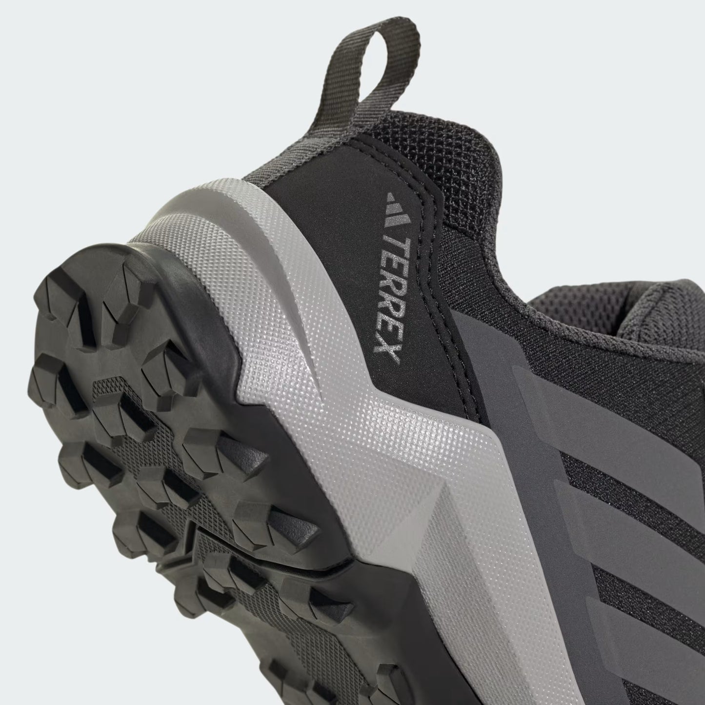 Zapatilla Niño Senderismo Terrex Ax4r Gris