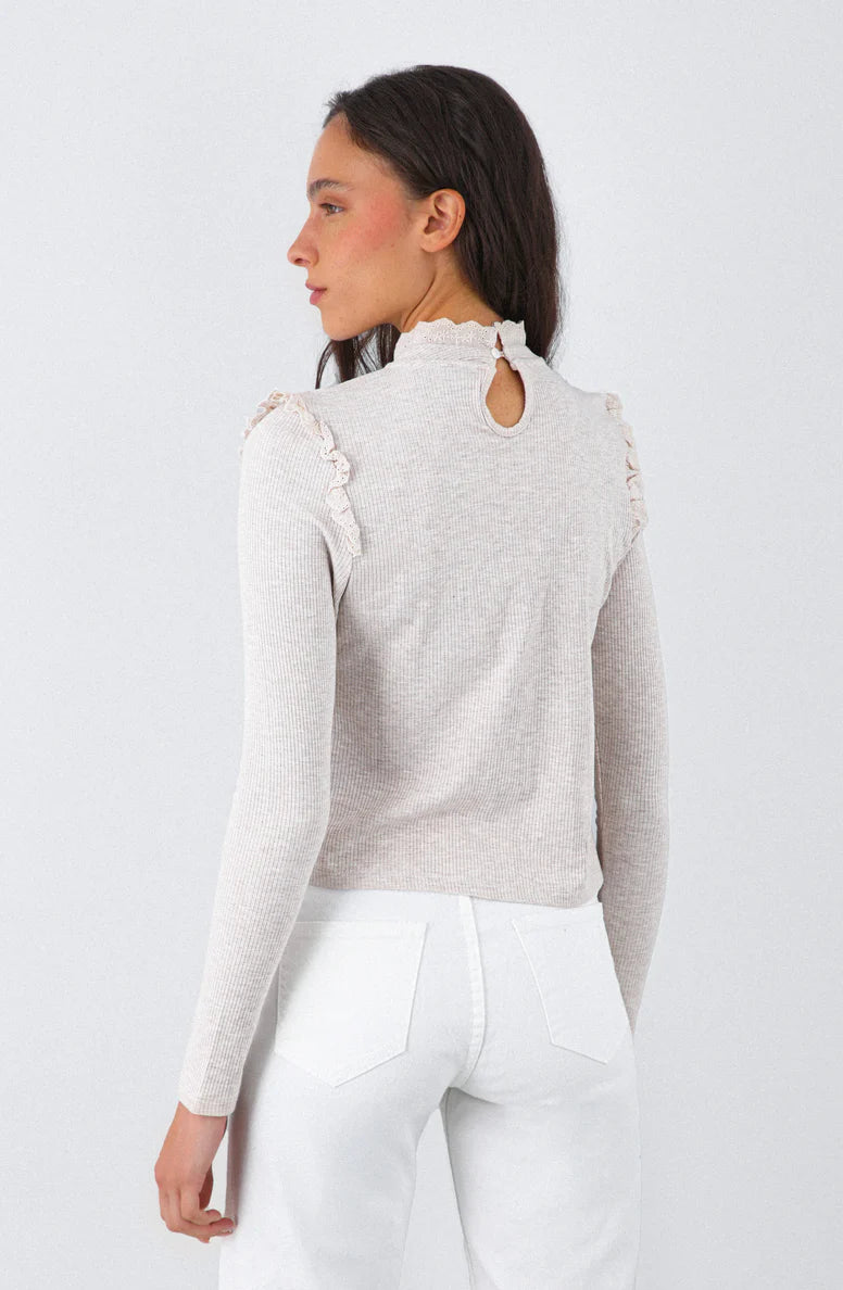 Polera Manga Larga Vuelos Beige