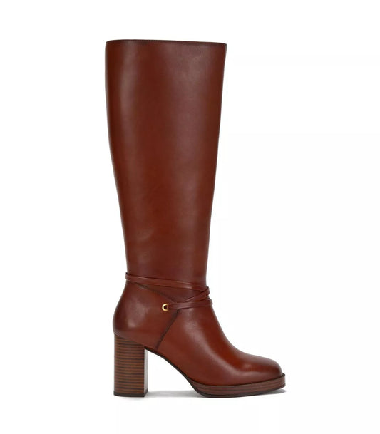 bota-mujer-juana-tabaco