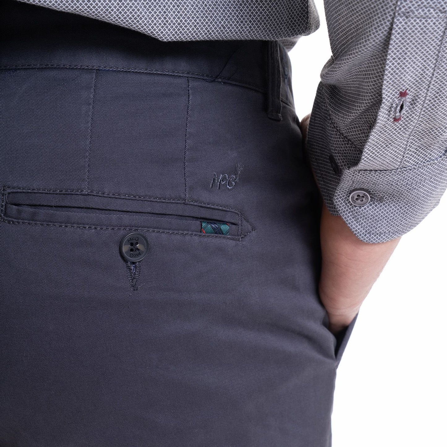 pantalón-hombre-astoria-frente-plano-comfort-fit-pizarra