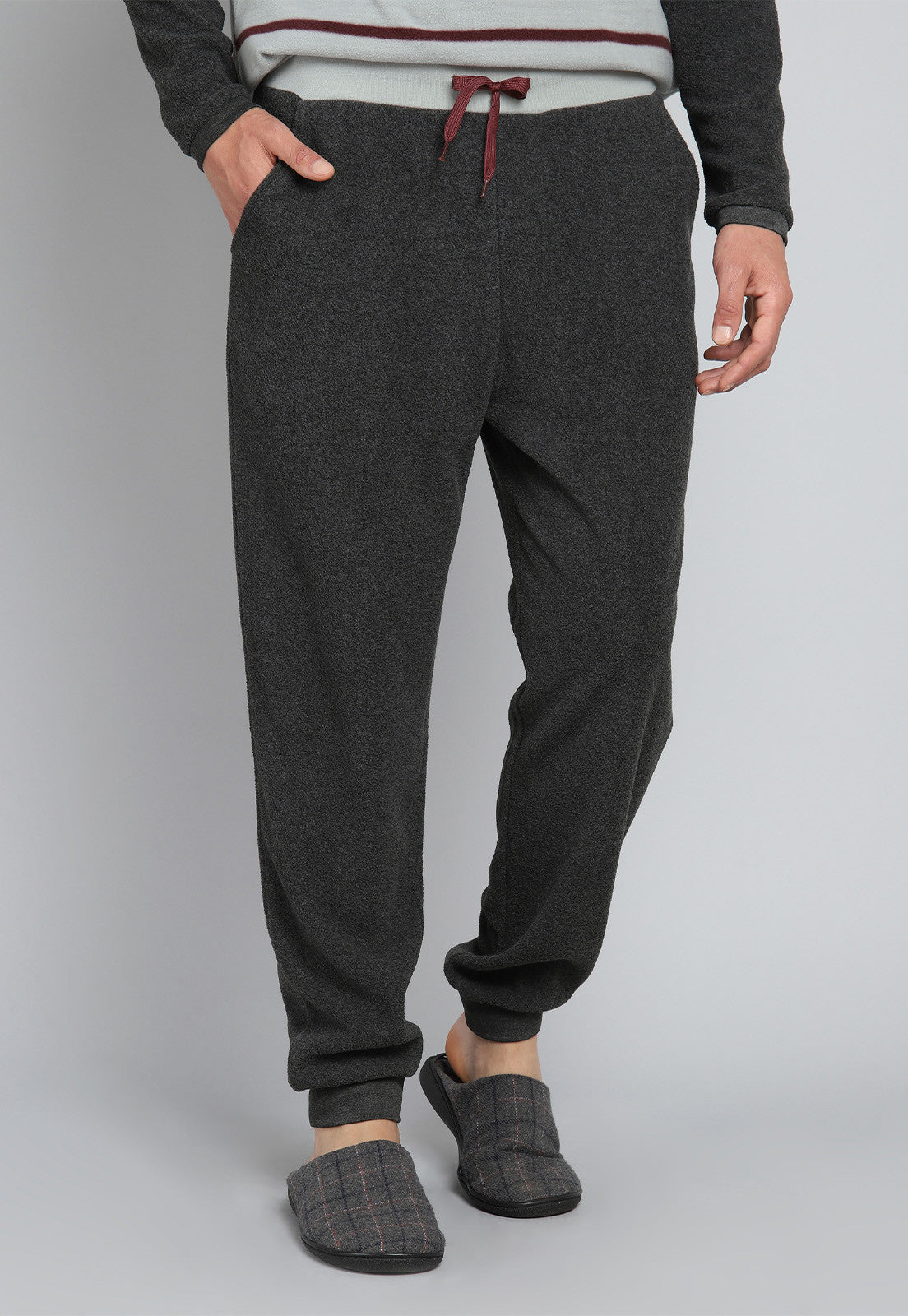 Pijama Hombre De Polar a Rayas Gris