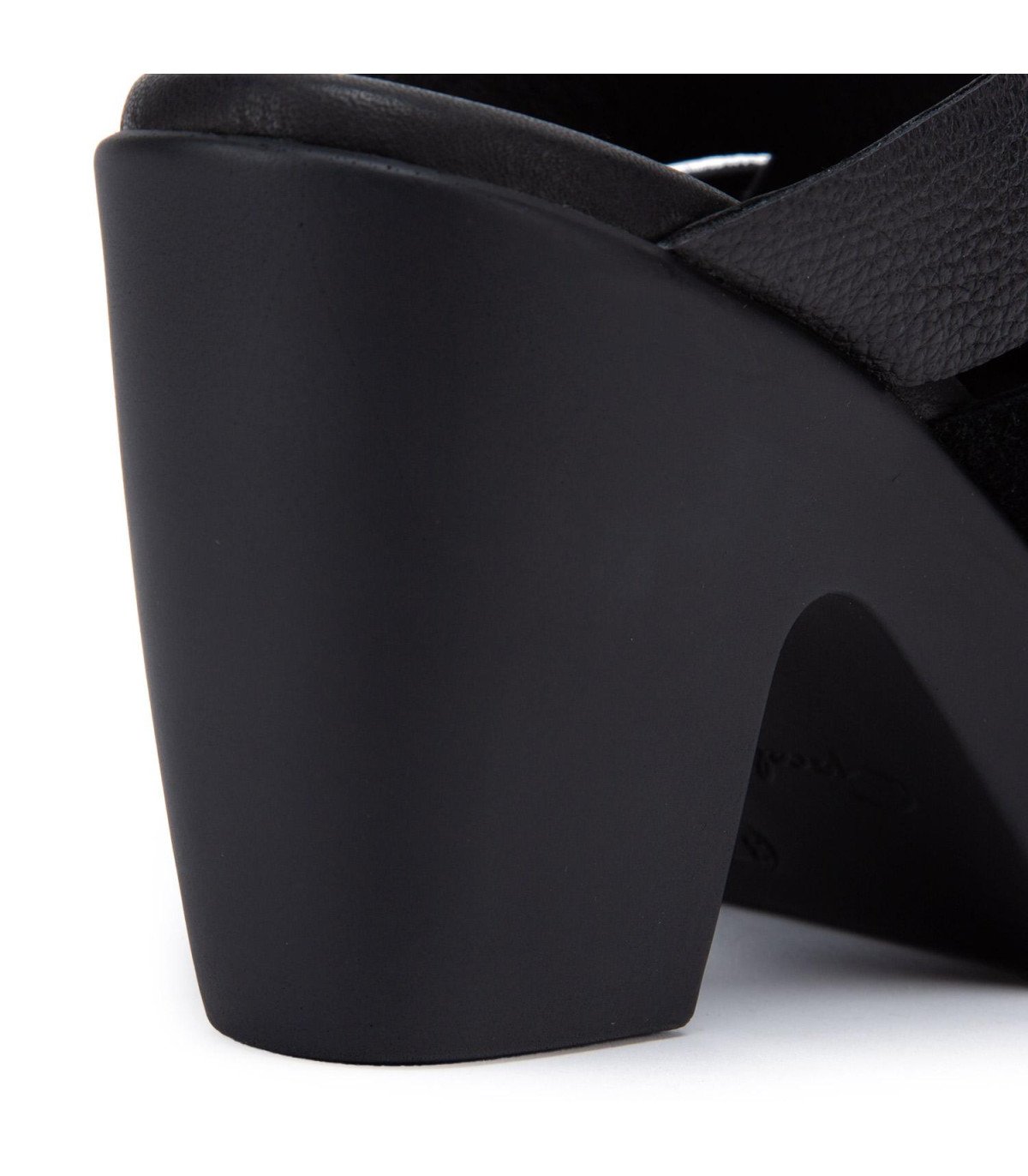 Sandalia Mujer Dalia Negro