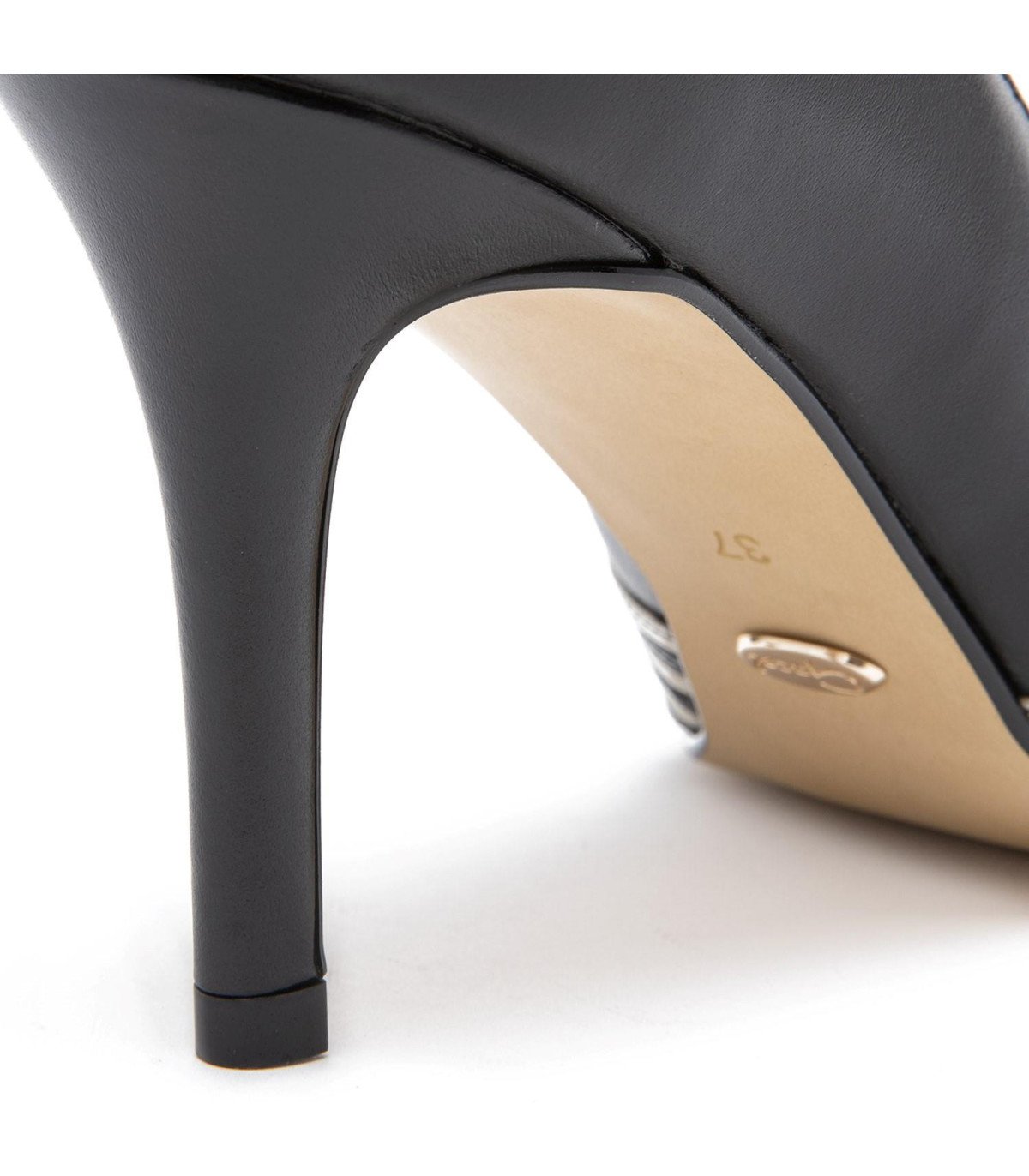 Zapato Mujer Monica Negro