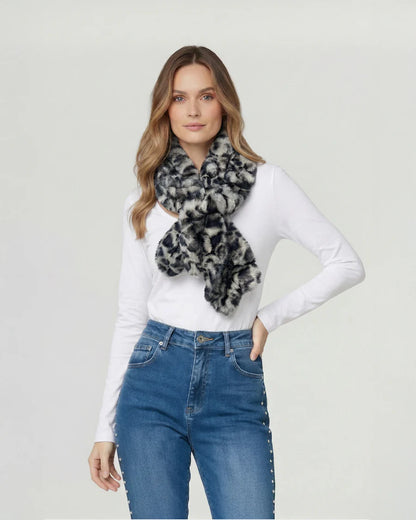 Cuello Mujer Soledad Gris