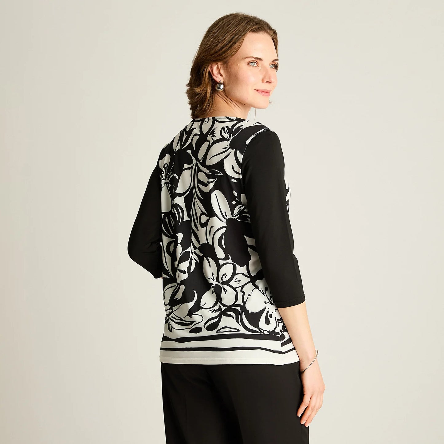 Polera Mujer  Floral Manga 3/4 Negro