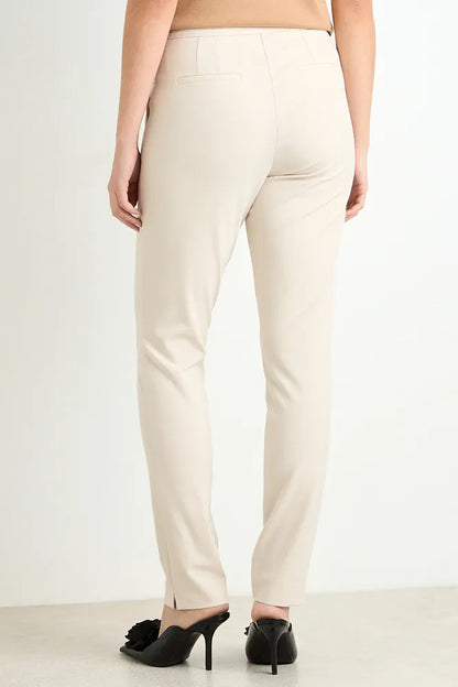 pantalon-mujer-liso-pitillo-beige