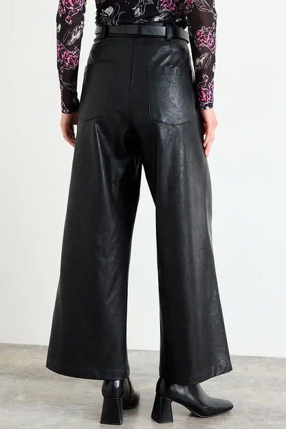 Pantalón Pu Con Pliegues Negro