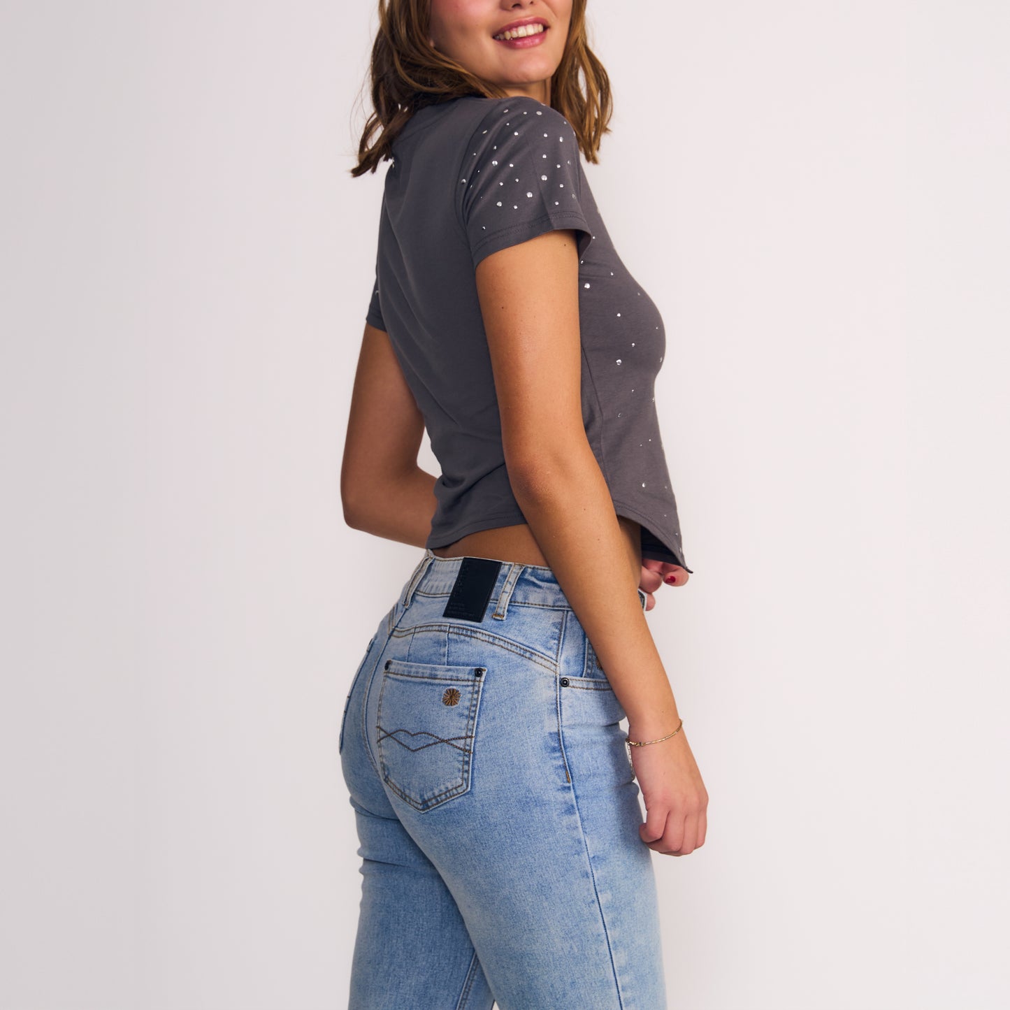 Polera Mujer Manga Corta Brillo Gris