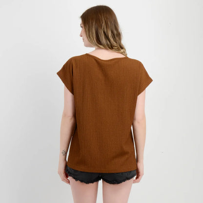 Polera Mujer Manga Corta Elisa Cafe Claro