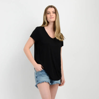 Polera Mujer Manga Corta Essential Negro