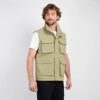 Cortaviento Hombre TRVLR Caspar Verde Claro