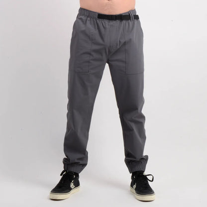 Pantalon Hombre TRVLR Mission Gris Oscuro
