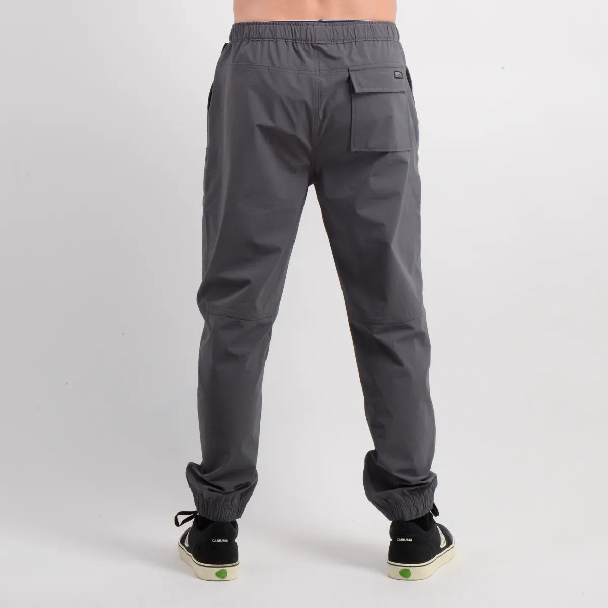 Pantalon Hombre TRVLR Mission Gris Oscuro