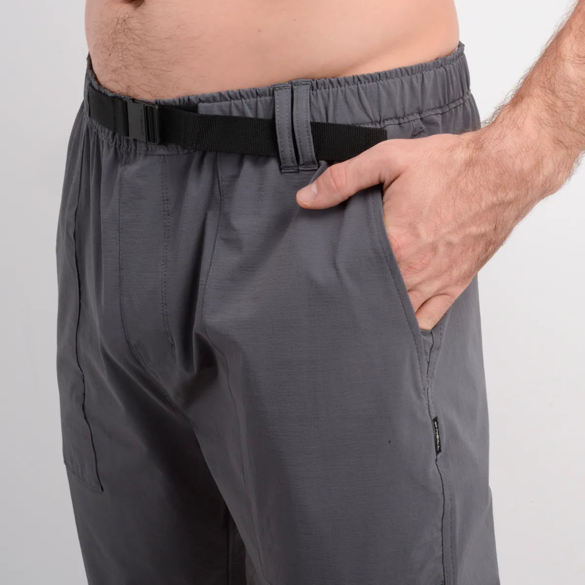 Pantalon Hombre TRVLR Mission Gris Oscuro