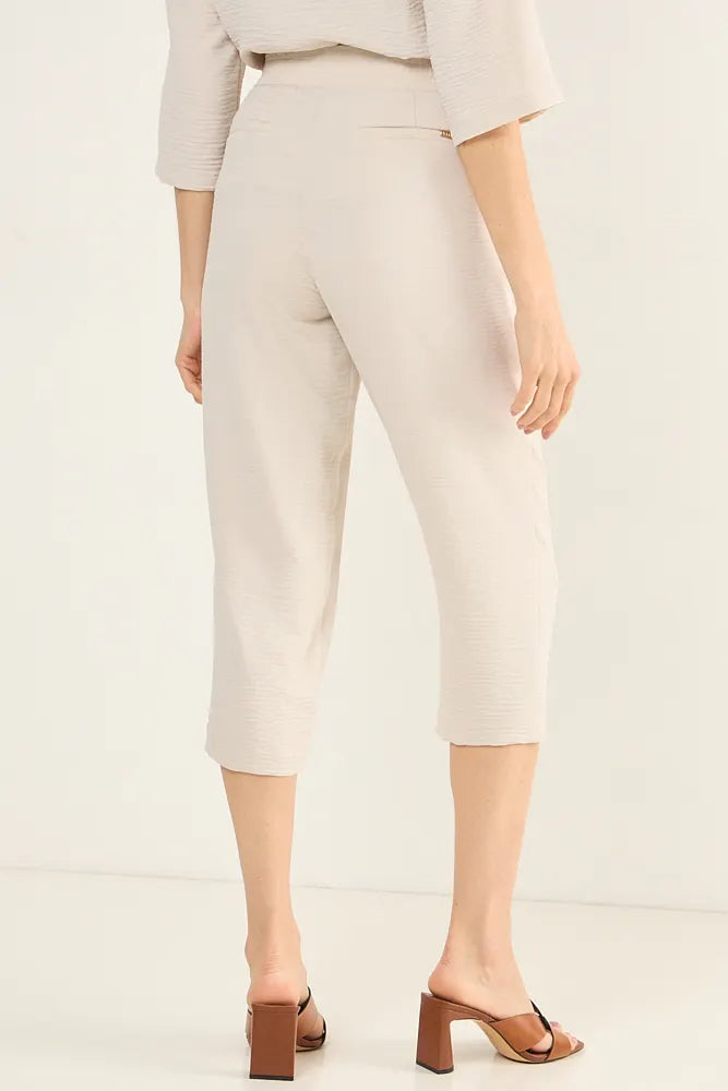 Pantalón Mujer Capri con elástico Beige
