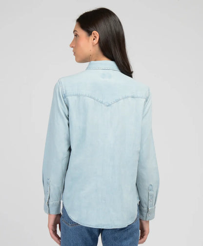 blusa-mujer-lisa-con-bolsillo-jeans