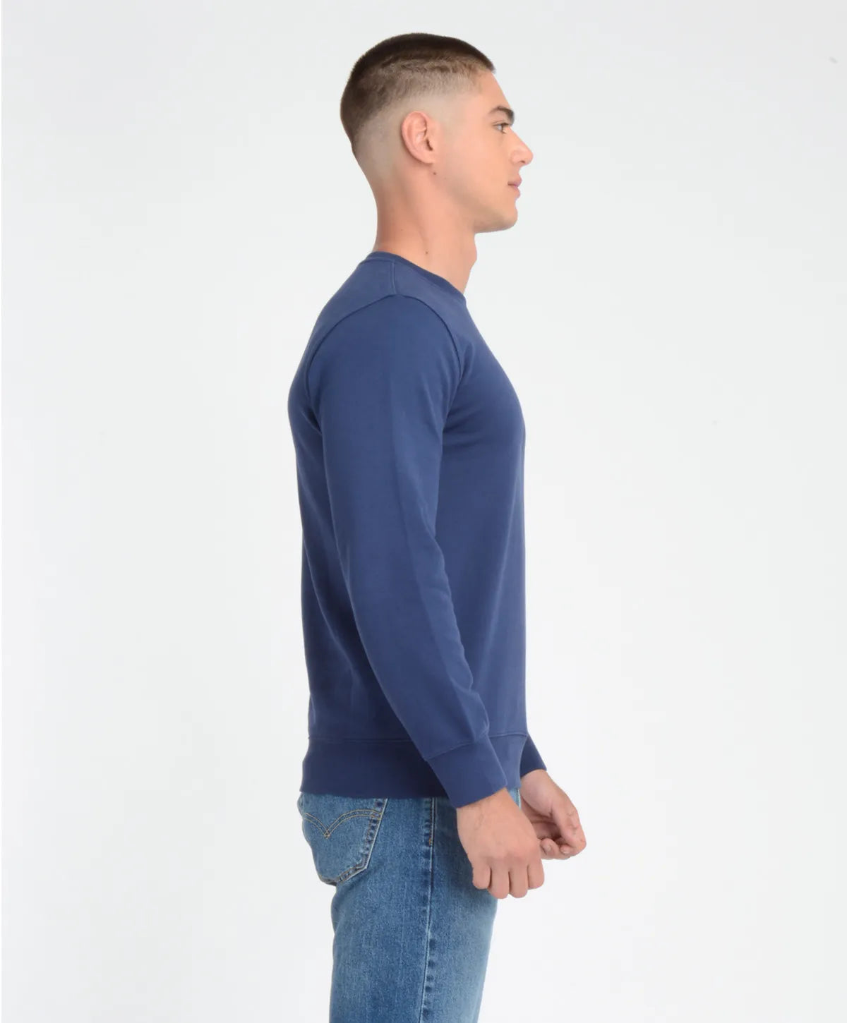 polerón-hombre-cuello-redondo-con-logotipo-mini-batwing-navy