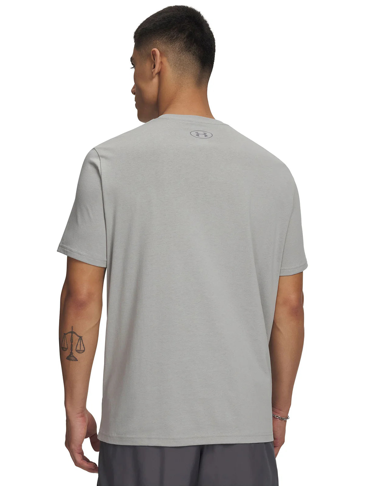 Polera Hombre Manga Corta Lifestyle Team Issue Wordmark Gris