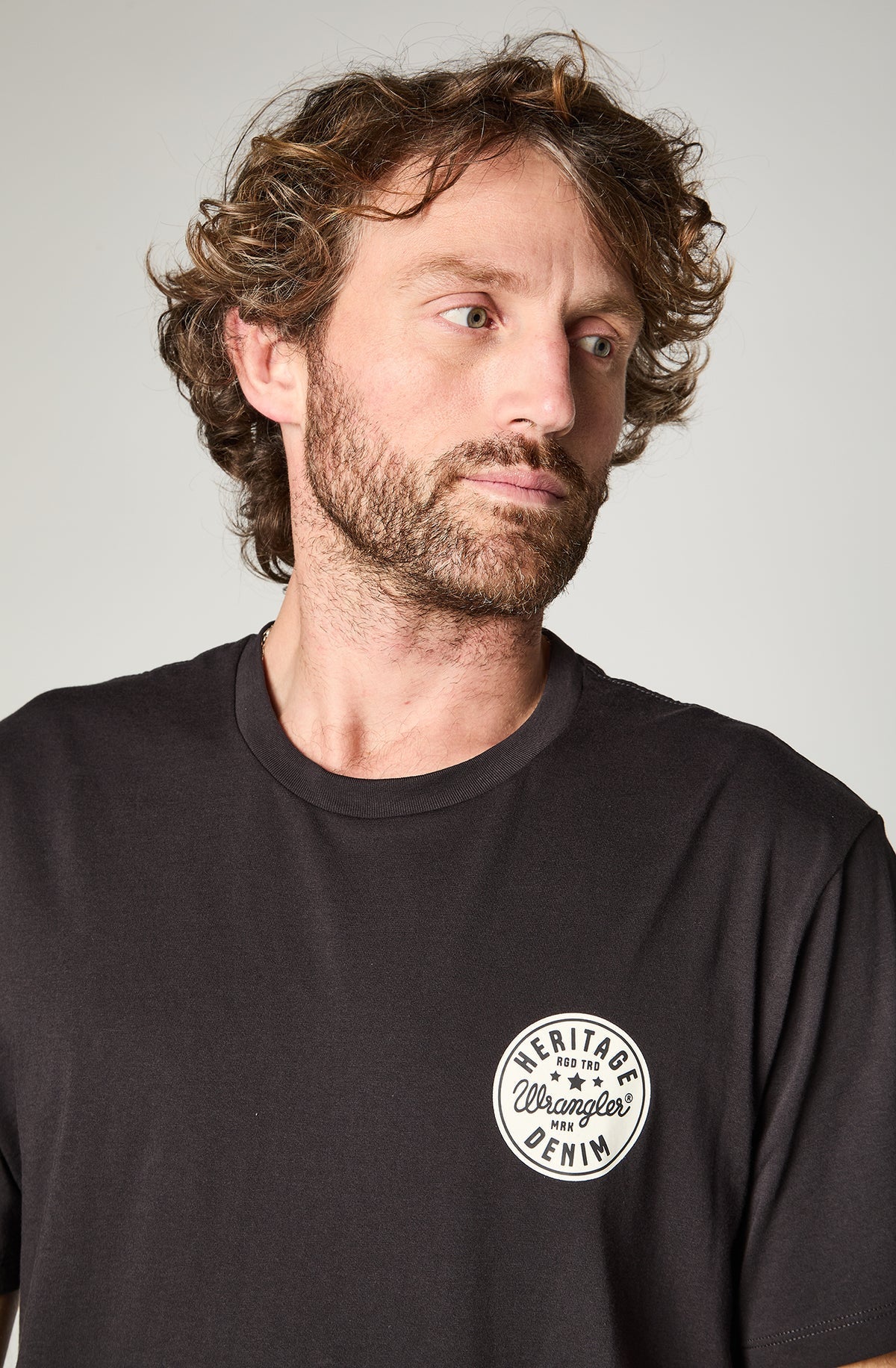 polera-hombre-circle-tee-black