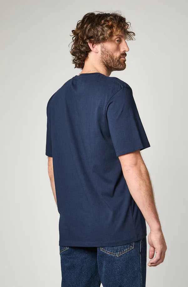 polera-hombre-wrangler-jeans-azul