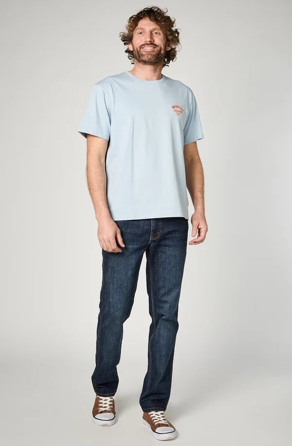 polera-hombre-wrangler-jeans-celeste