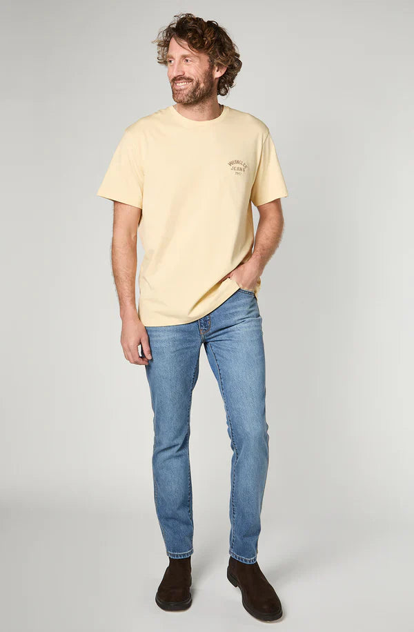 polera-hombre-logo-tee-amarilla