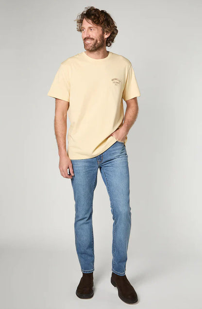 polera-hombre-logo-tee-amarilla