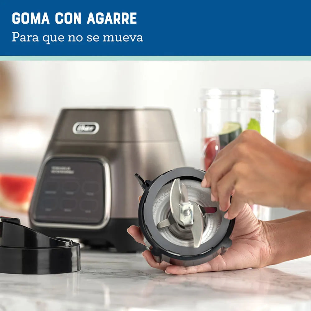 Licuadora programas automáticos con tecnología reversible, pantalla táctil y vaso