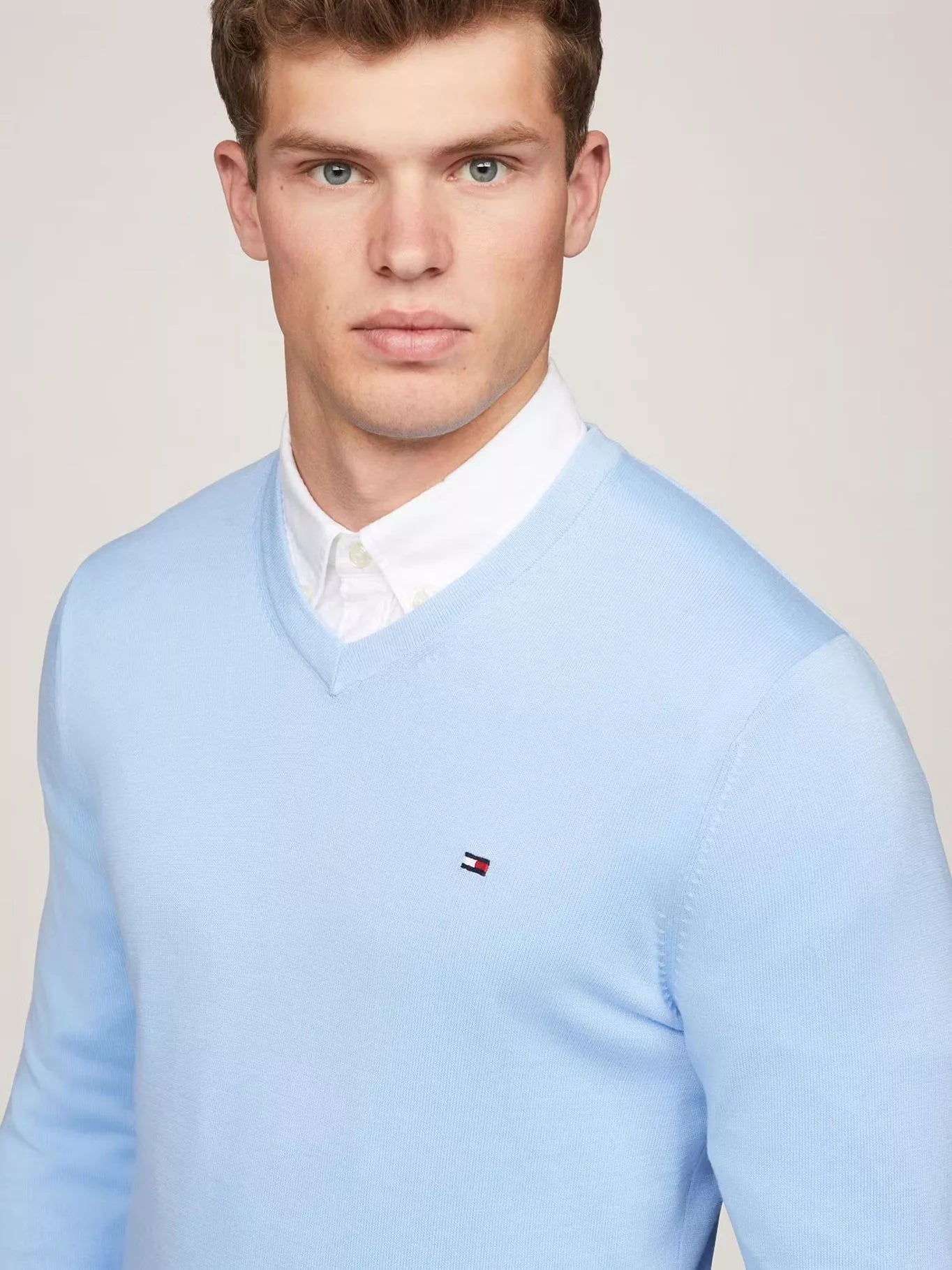 Sweater Hombre Básico Signature D-Neck Celeste