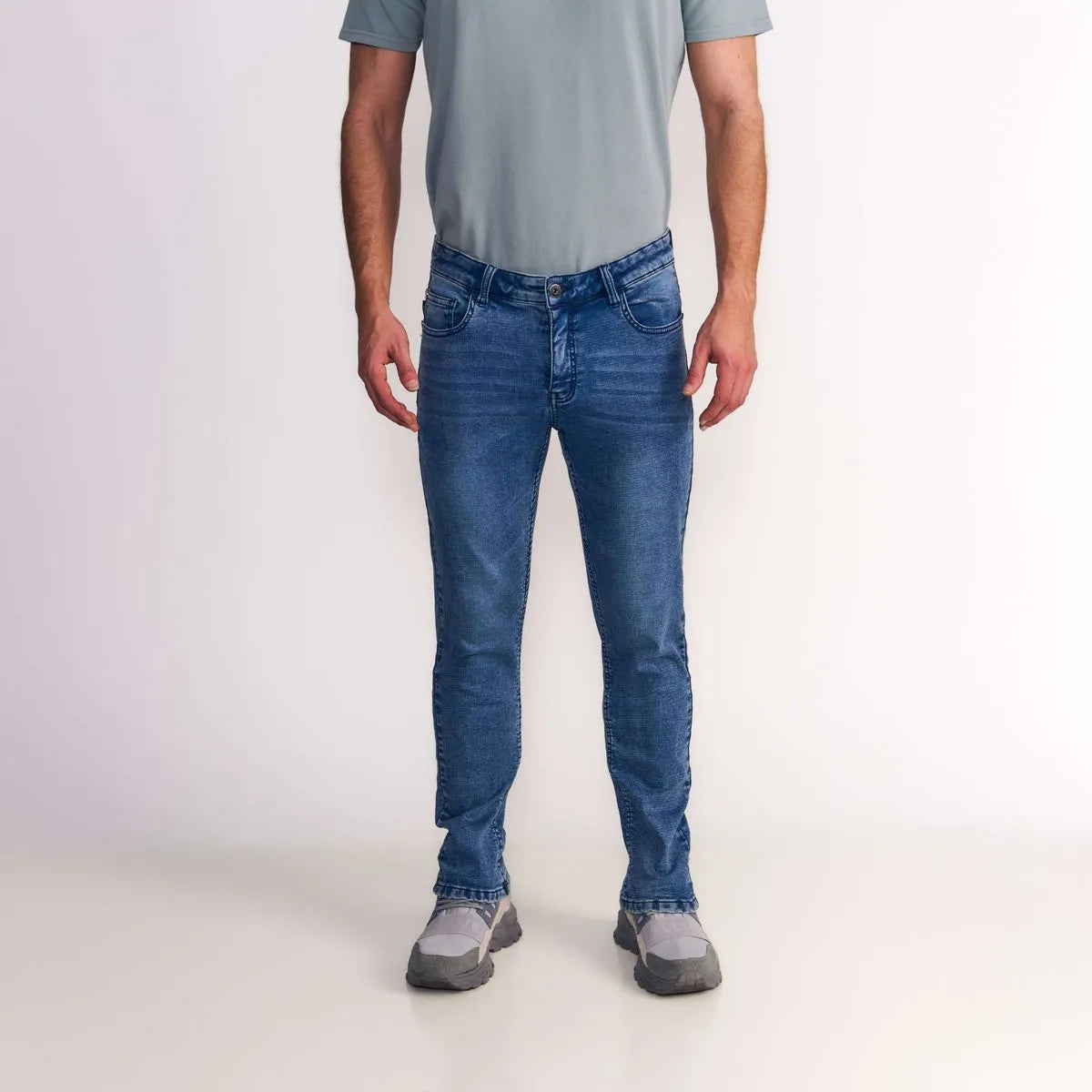 jeans-hombre-slim-tiro-medio-techno-fabric