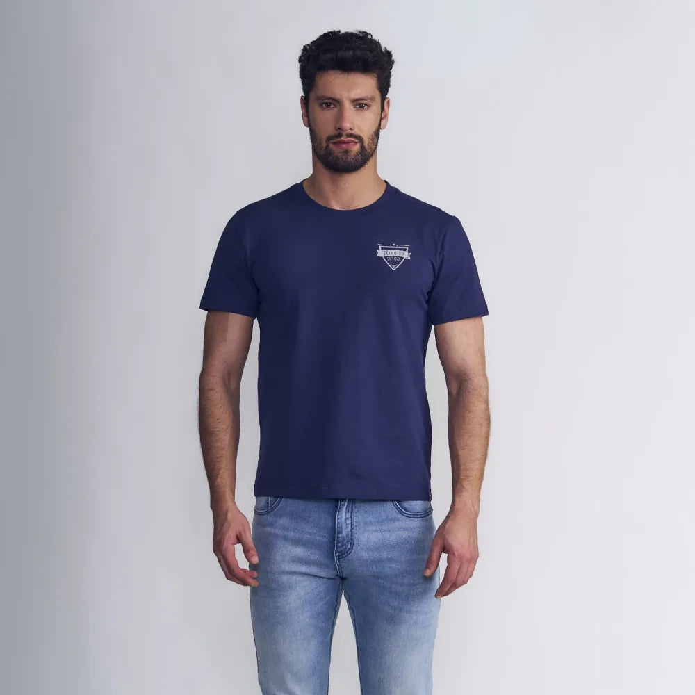 polera-hombre-silicone-wash-ellus-escudo-