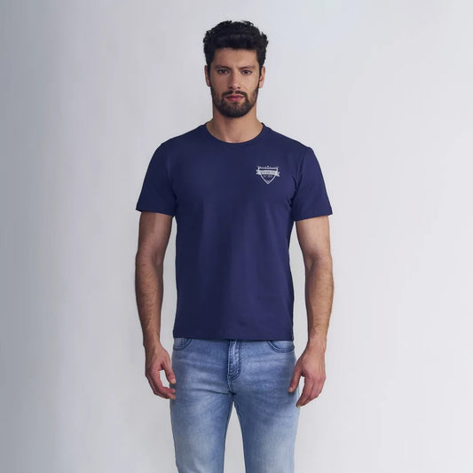 polera-hombre-silicone-wash-ellus-escudo-