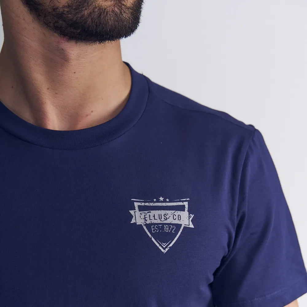 polera-hombre-silicone-wash-ellus-escudo-