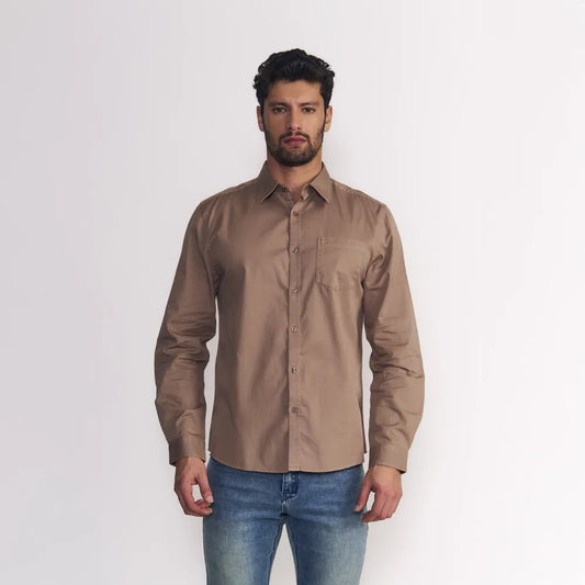camisa-hombre-garment-dye-solid-cafe