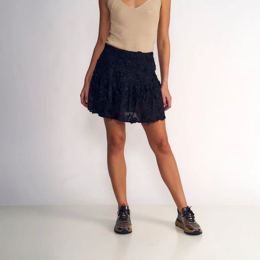 falda-corta-romantic-boho-negro