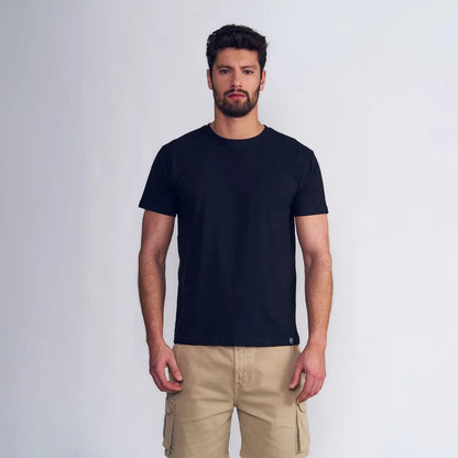 polera-hombre-manga-corta-básica-logo-embroidery-negro