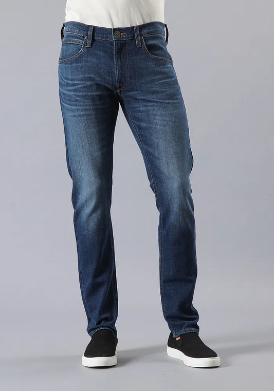 jeans-hombre-luke-slim-tapered-fit-dark-washed