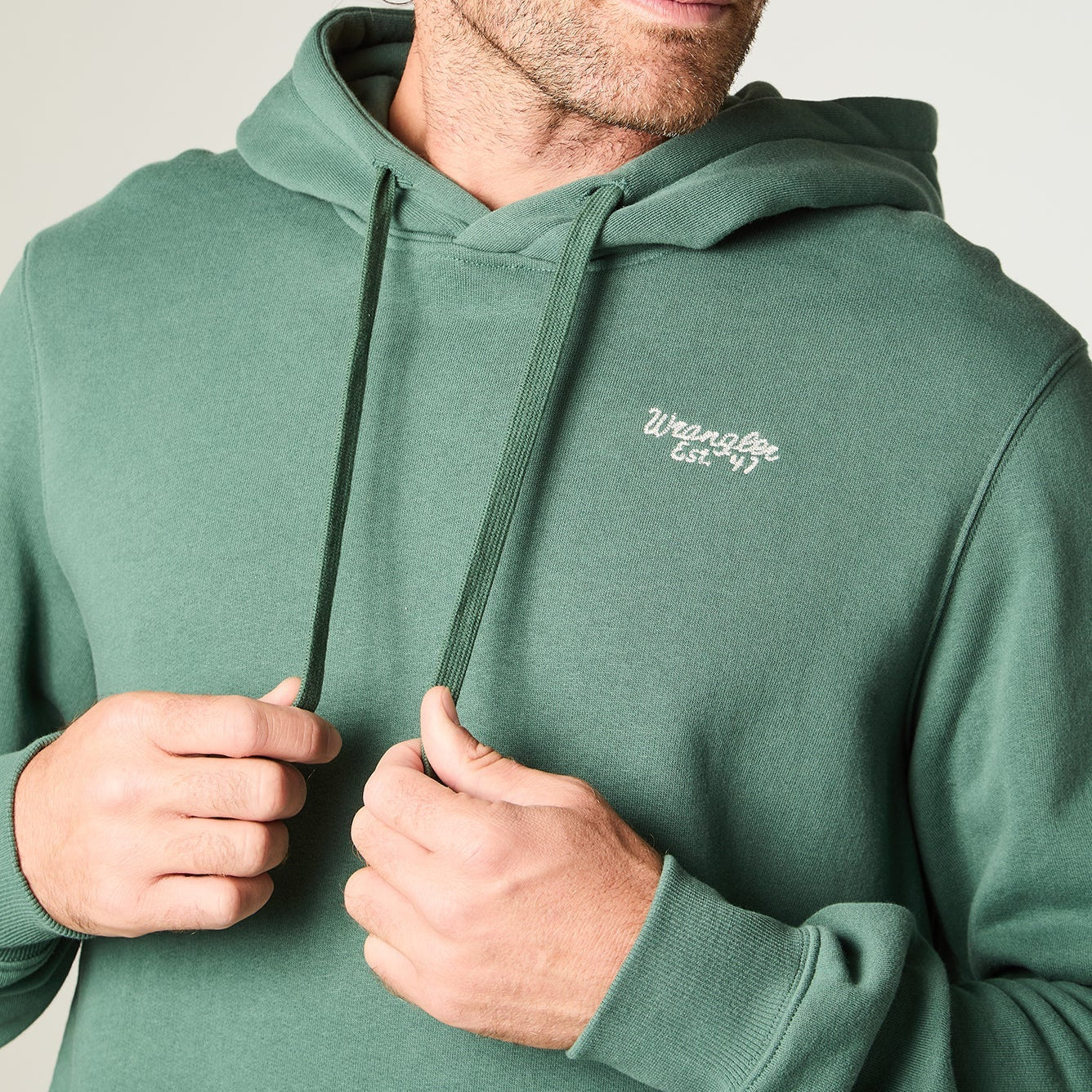 Polerón Hombre con Gorro Verde