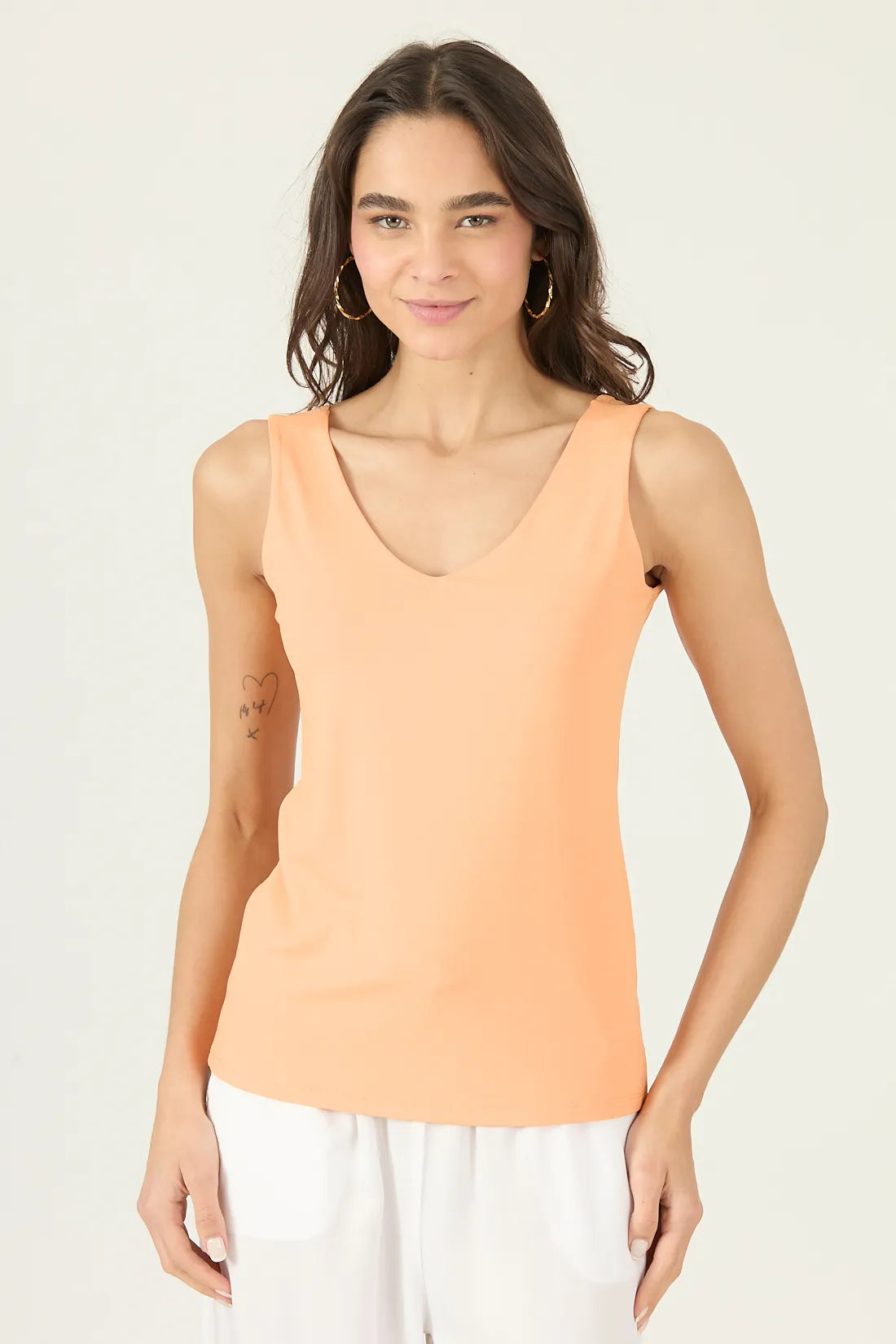 Polera Mujer Sin Mangas Escote En V Naranja