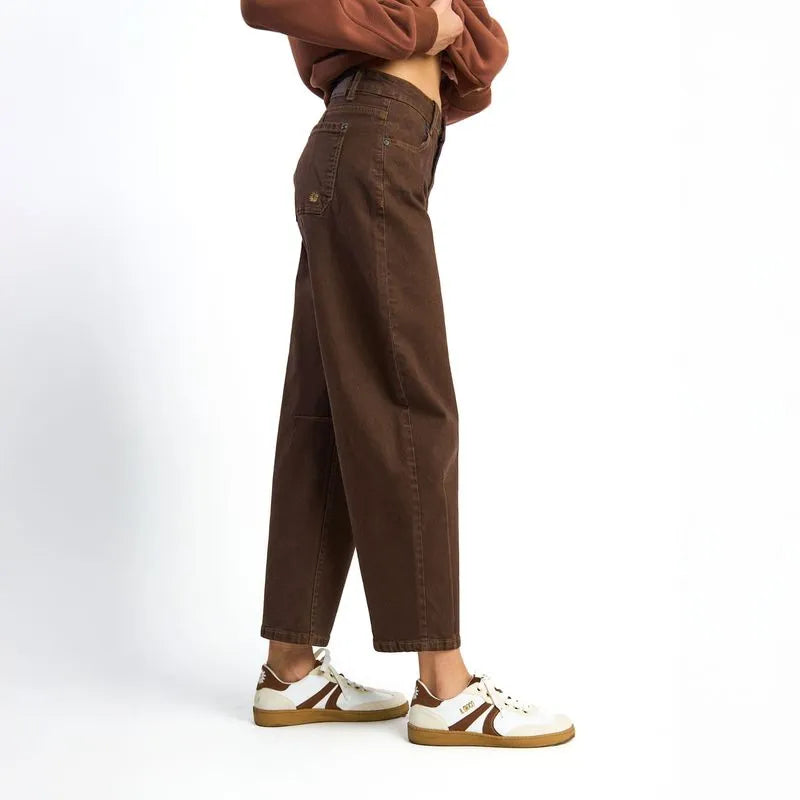 Jeans Mujer Barrel Pinzas Deep Café