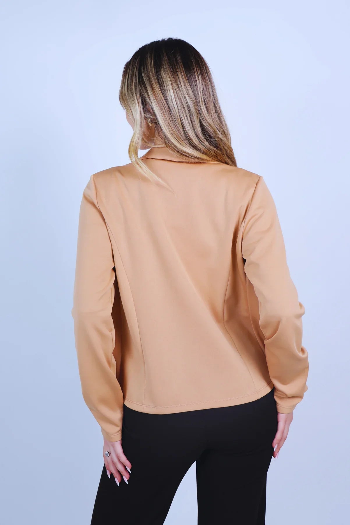 blazer-mujer-básico-camel