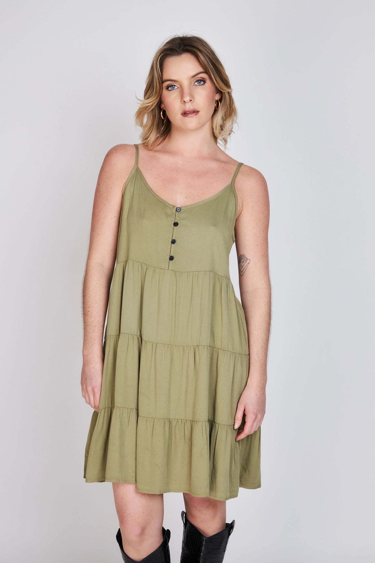 vestido-mujer-tiritas-ana-verde-