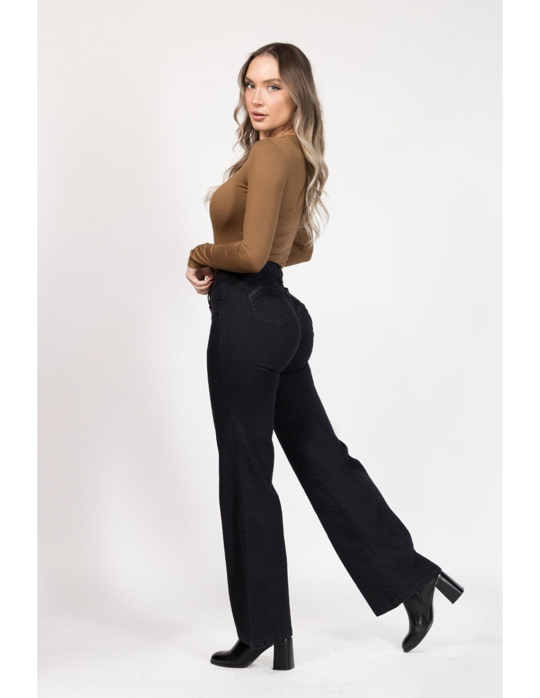 jeans-mujer-flare-3950-negro
